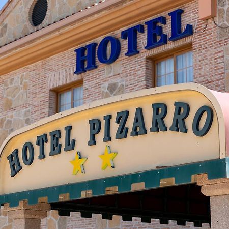 Hotel Pizarro 우마네스 데 마드리드 외부 사진
